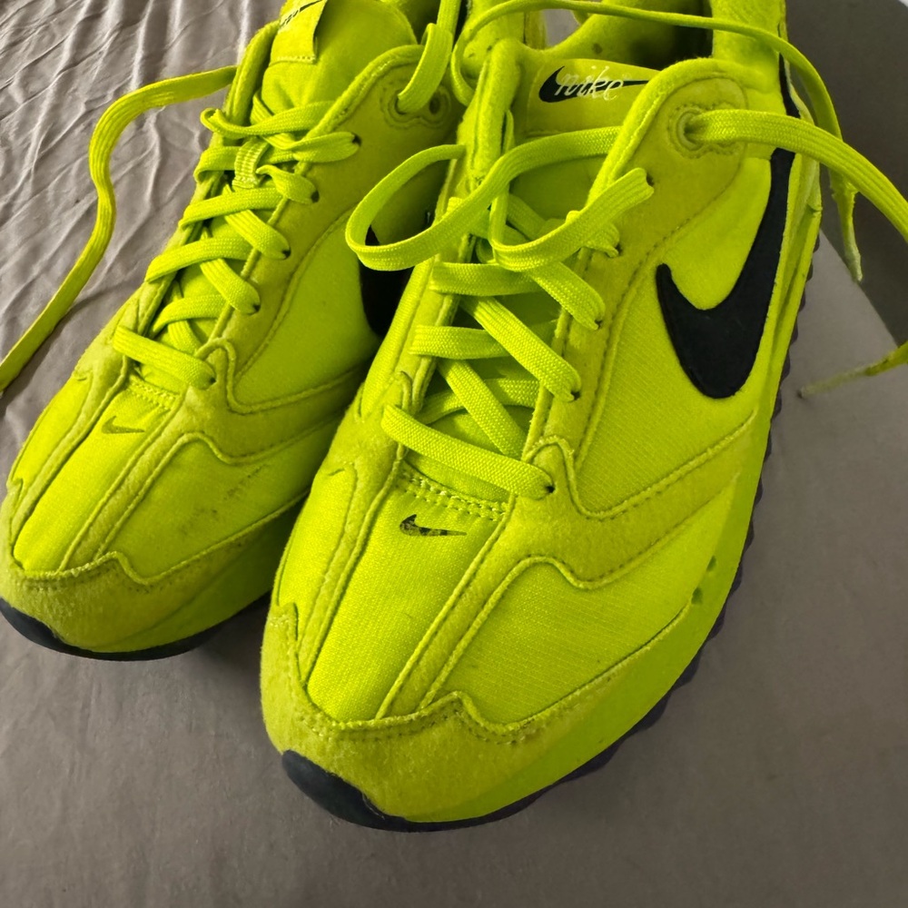 Nike Air Max BW “Voltage Yellow”